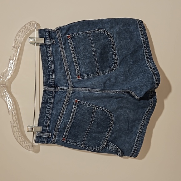 GAP carpenter style faded denim shorts size 6 EUC - Picture 3 of 9